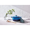 Le Creuset Signature Γάστρα Μαντεμένια με Καπάκι 24 cm Azure