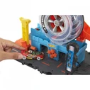 Mattel Hot Wheels Παιχνίδι Σετ Πίστας Super Twist Tire Shop