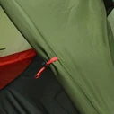High Peak σκηνή Woodpecker 3 LW (πράσινο/κόκκινο, με πρόβολο για αποσκευές)
