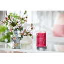 Yankee Candle Signature Red Raspberry — Κερί σε βάζο 567 g