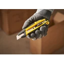 Stanley Quick Snap Utility Knife with Plastic Body, 18mm Blade Width STHT10501-0