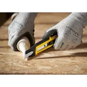 Stanley Quick Snap Utility Knife with Plastic Body, 18mm Blade Width STHT10501-0
