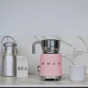 Smeg Συσκευή για Ζεστό & Κρύο Αφρόγαλα 50's Style Ροζ MFF11PKEU 250ml