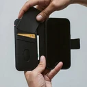 Decoded Detachable Leather Wallet Black (iPhone 17 Pro)