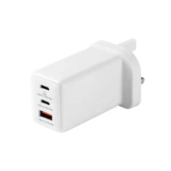 eStuff Infinite USB-C Φορτιστής 67W GaN 2x USB-C + 1x USB-A Λευκός (Ανακυκλωμένο Πλαστικό)