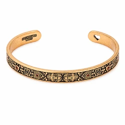 Alex and Ani Women's Gold-Plated Bracelet 20cm A17CFCVRG (Skull Finish)