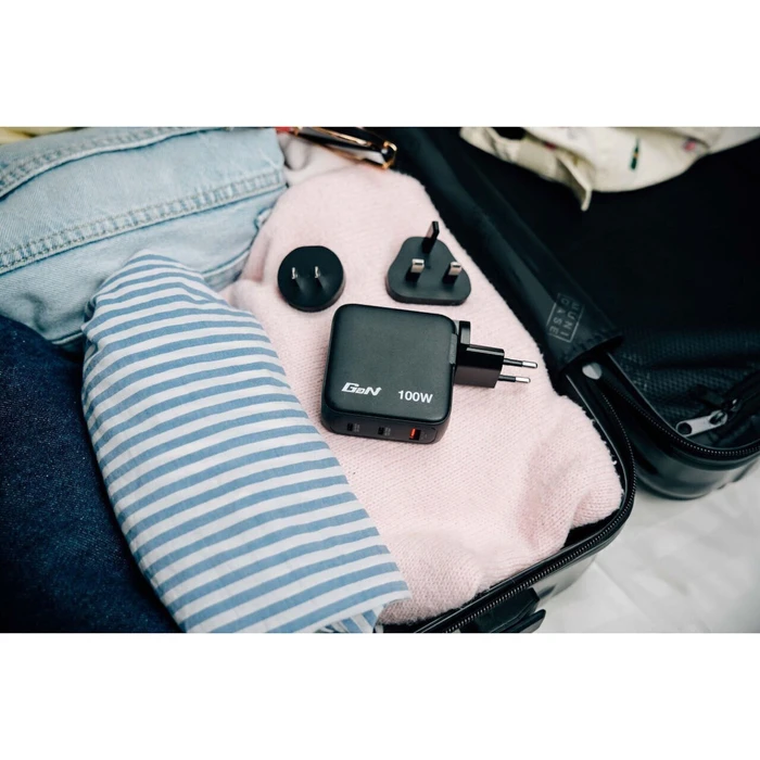 Καθολικός φορτιστής μπαταριών Verbatim Mini GaN Charger 100W με οθόνη, 2x USB-C και 1x USB-A, μαύρο