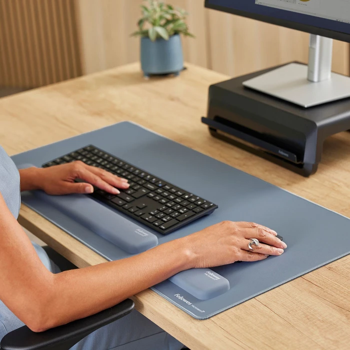 Αξεσουάρ Εργονομίας Χώρου Εργασίας Fellowes Breyta Wrist Support navy blue