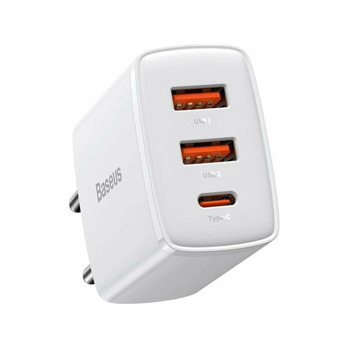 Φορτιστής Πρίζας Baseus με 2 Θύρες USB-A και Θύρα USB-C 30W Power Delivery Λευκός