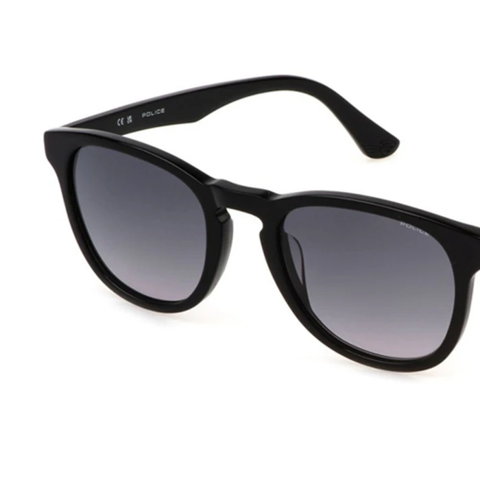 Police Unisex Γυαλιά Ηλίου με Μαύρο Κοκκάλινο Σκελετό και Μαύρο Ντεγκραντέ Polarized Φακό SPLN85 0700