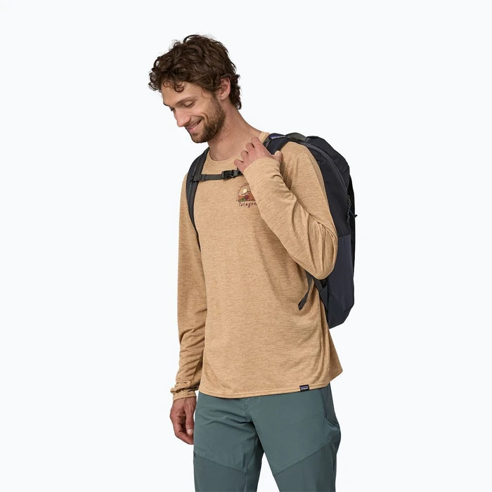 Patagonia Black Hole 25L Black