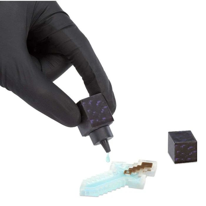 MGA Miniverse Make It Mini Minecraft Collectible DIY Toy