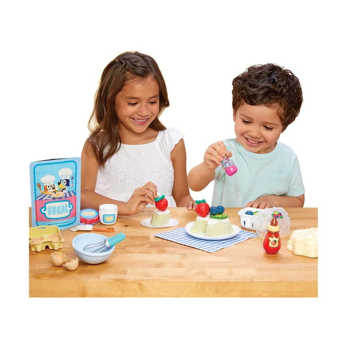 Little Tikes Creative Chefs Bluey Pavlova Set