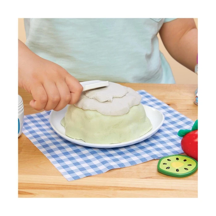 Little Tikes Creative Chefs Bluey Pavlova Set