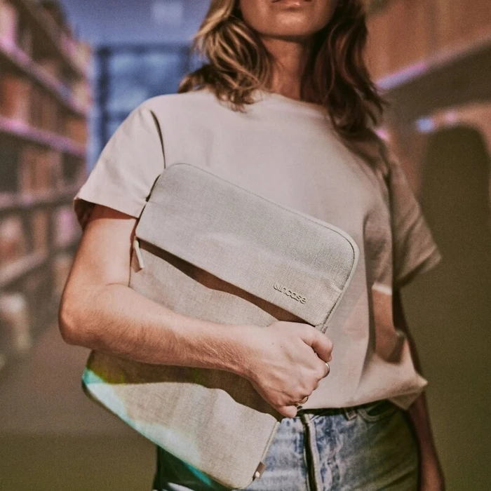 Incase Αδιάβροχη Θήκη για Laptop 14"