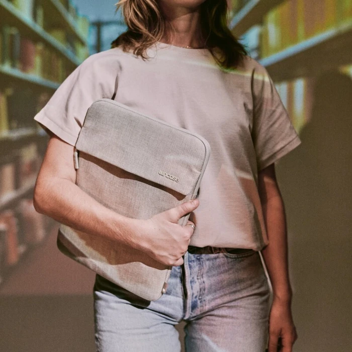 Incase Αδιάβροχη Θήκη για Laptop 14"