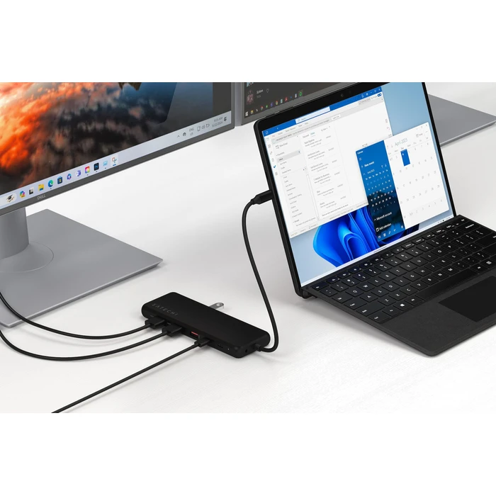 Satechi 13-in-1 USB-C Docking Station with HDMI/DisplayPort 4K, PD, Gigabit Ethernet and 3-Monitor Support, Black