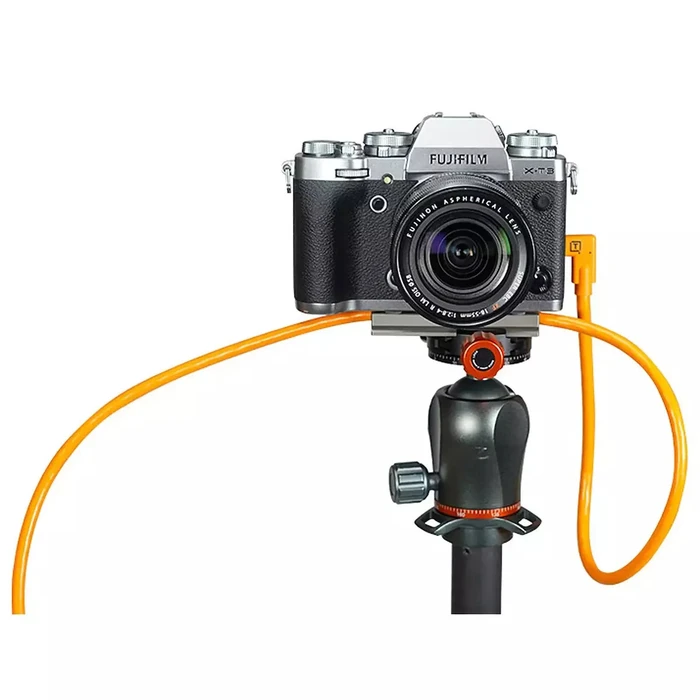 Tether Tools TetherPro USB-C to USB-C Right Angle orange