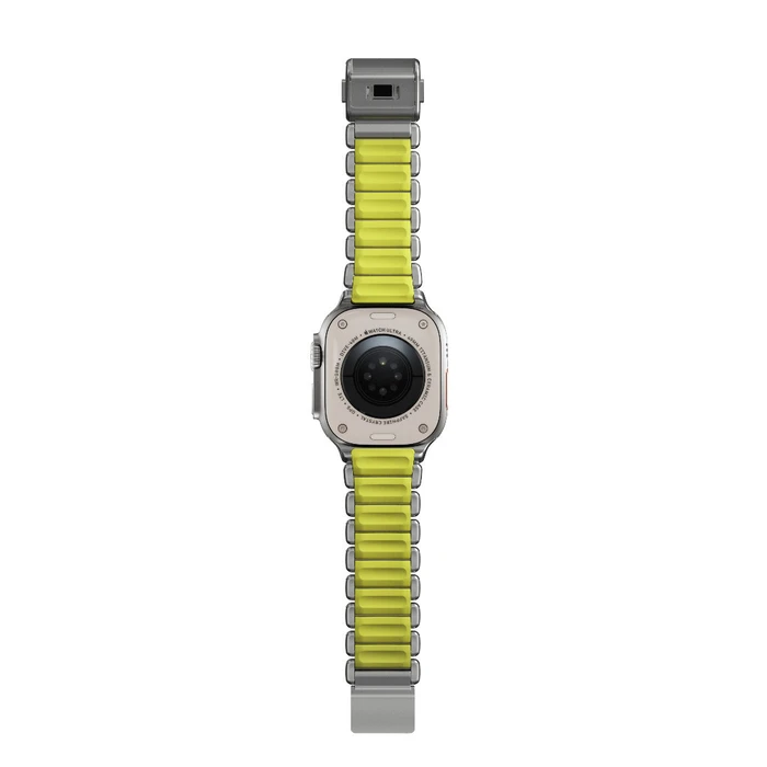 Nomad Stratos Titanium Grade 4 Band FKM Metal Bracelet for Apple Watch Volt (Lime) NM011147858