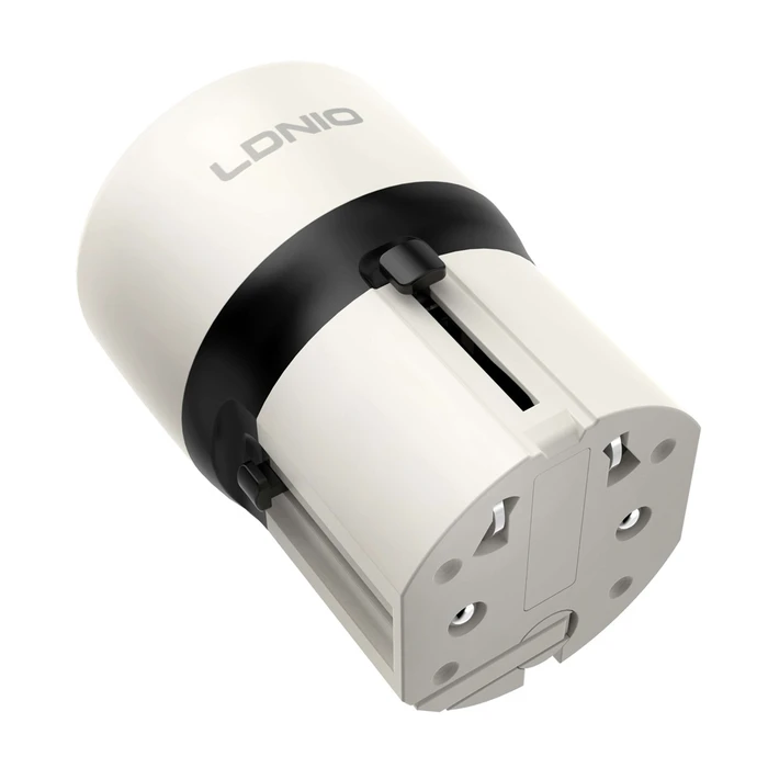 LDNIO Wall Charger Q2319 30W with Lightning Cable