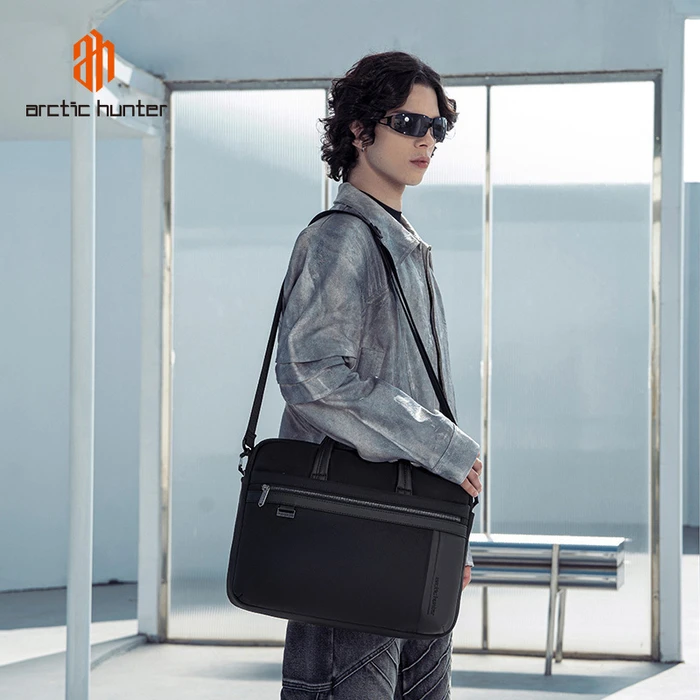 ARCTIC HUNTER Shoulder Bag GWB00849