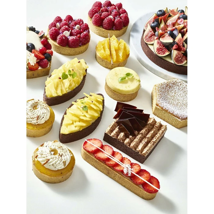 De Buyer Perforated Stainless Steel Square Tart Form 17.5 x 17.5 x 2 cm (3099.23)