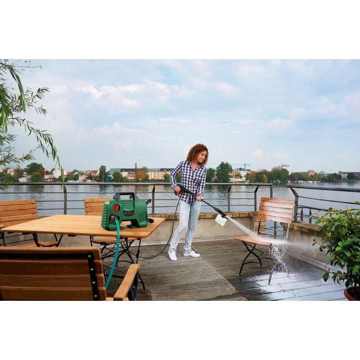 Bosch EasyAquatak 110 High-Pressure Washer