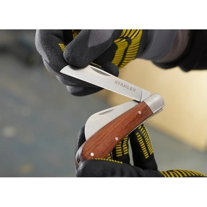 Stanley Folding Pocket Knife Brown STHT0-62687