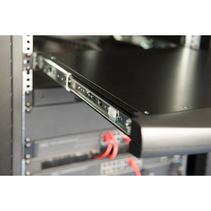DIGITUS 17" LCD KVM Κονσόλα, 1-Θύρα VGA, Γερμανικό Πληκτρολόγιο (DS-72210-1GE)