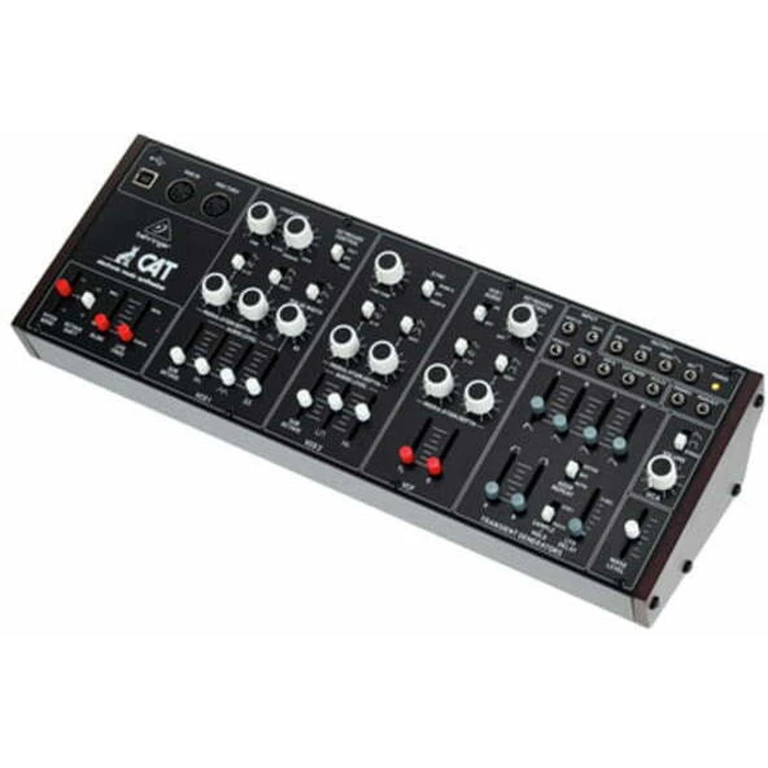 Behringer Cat Αναλογικό Συνθεσάιζερ