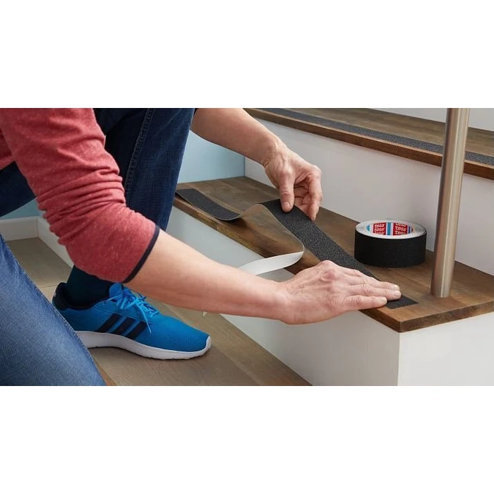 tesa Anti-Rutschband Anti-slip Tape 5 m x 25 mm Black