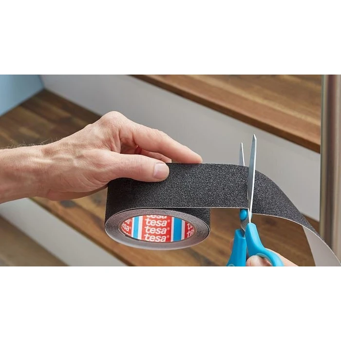 tesa Anti-Rutschband Anti-slip Tape 5 m x 25 mm Black