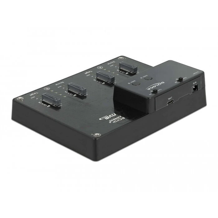 DELOCK M.2 Docking Station 4x M.2 NVMe PCIe SSD με λειτουργία κλωνοποίησης