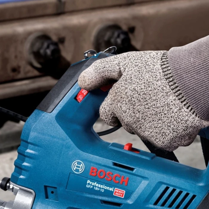 Bosch Επαναφορτιζόμενη Πιστόλα Γράσου GFP 18V-10 Professional solo (χωρίς μπαταρία και φορτιστή)