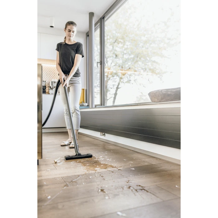 Ηλεκτρική Σκούπα Υγρών & Στερεών Karcher WD 2 Plus V-12/4/18