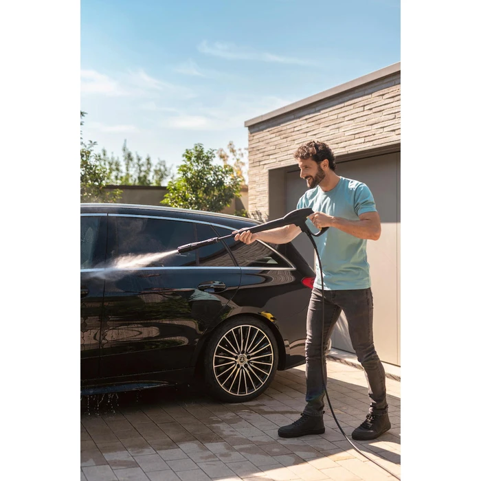 Kärcher Pressure Washer K 4 WCM