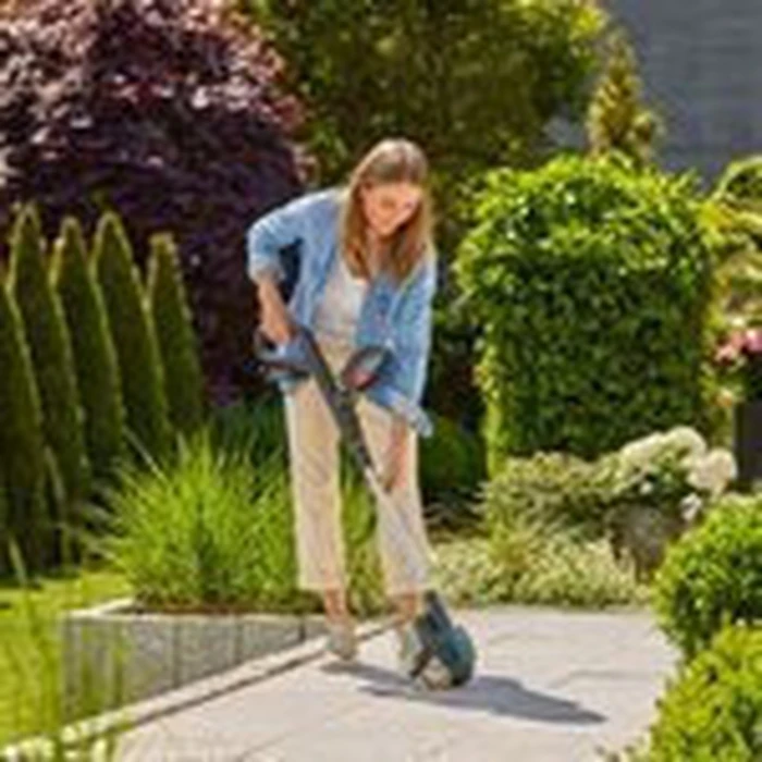 Gardena Ηλεκτρική Βούρτσα Απομάκρυνσης Ζιζανίων EasyWeed 1800/18V P4A Ready-To-Use