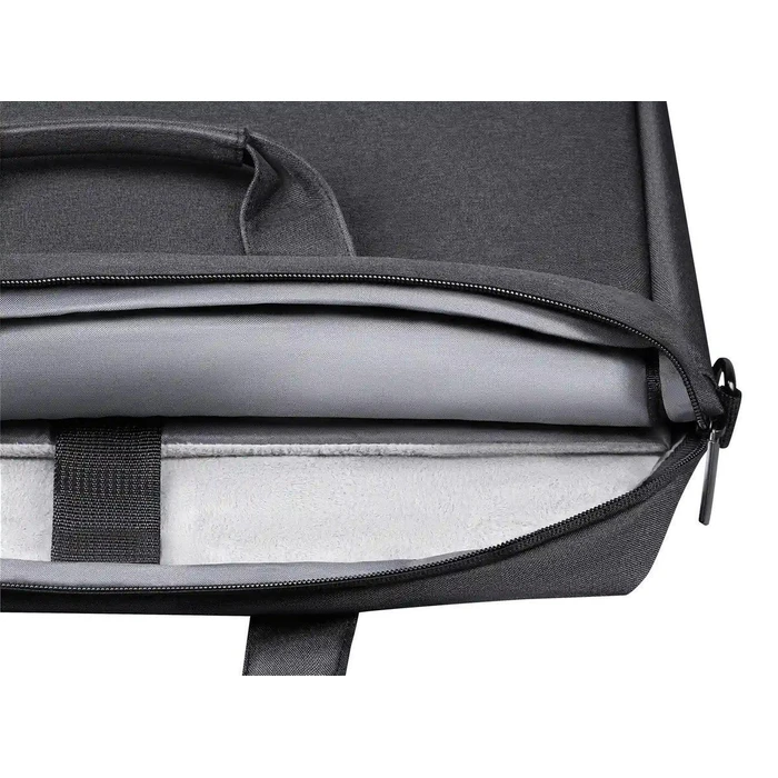 Defender 15.6" Laptop Sleeve / Case - Black