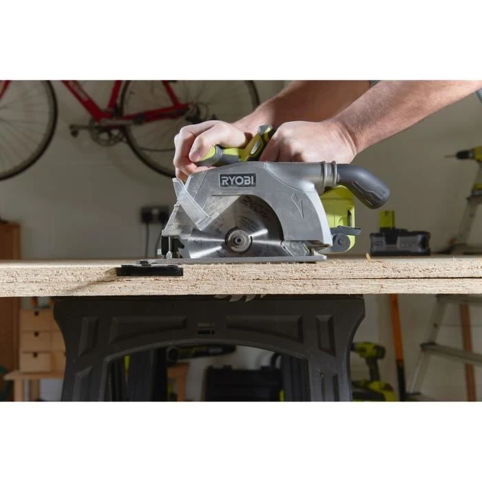 Ryobi ONE+ R18CS-0 Δισκοπρίονο 18V Solo με Σύστημα Αναρρόφησης