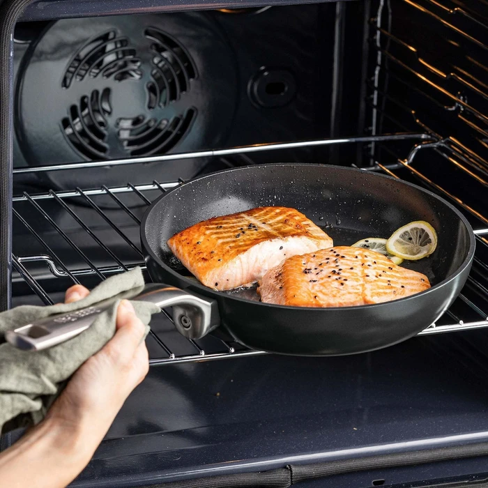 Κατσαρόλες & τηγάνια GreenPan Evolution Wok 28cm Black