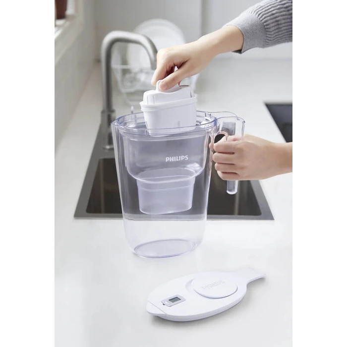 Philips water filter jug 2.6 L with 3 Micro X-Clean Softening+ filters, white