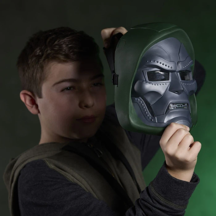Hasbro Marvel Avengers Doomsday - Doctor Doom (Μάσκα ηλεκτρονική)