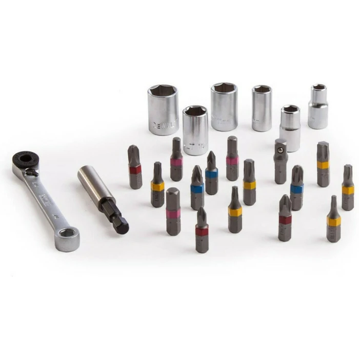 Dewalt DT71516 1/4" Ratchet and Socket Set, 24-piece
