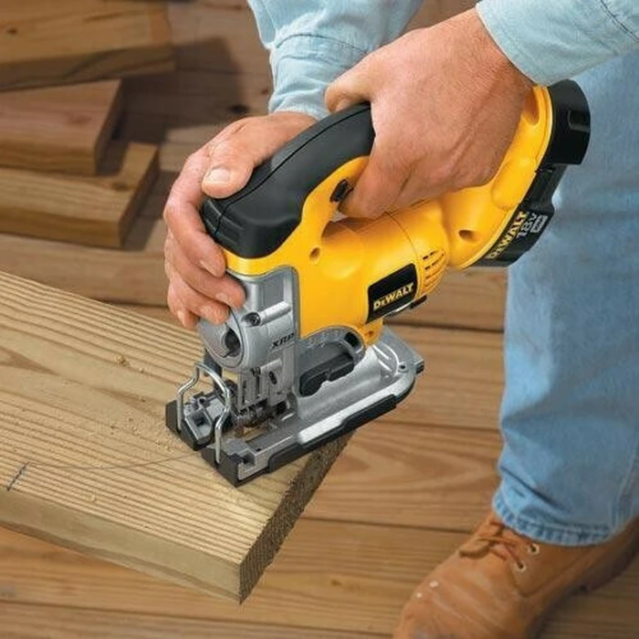 Dewalt DCS331N-XJ Ασύρματο Σέγα