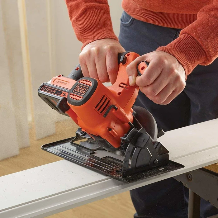 Black & Decker BDCCS18N Δισκοπρίονο 18V Solo