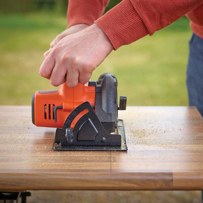 Black & Decker BDCCS18N Δισκοπρίονο 18V Solo