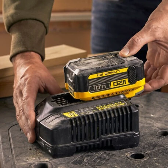 Stanley FatMax Lithium Tool Battery 20V 4Ah (SFMCB204-XJ)