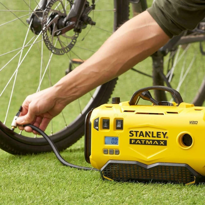 Stanley Τρόμπα Αυτοκινήτου V20 160PSI Επαναφορτιζόμενη 18V (Χωρίς Μπαταρία) SFMCE520B