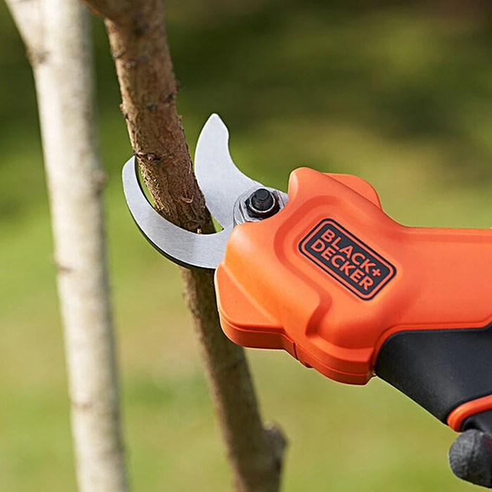 Black & Decker Cordless Pruning Shears BCPP18D1-QW, 18V 1x2Ah, Max Cut 25 mm