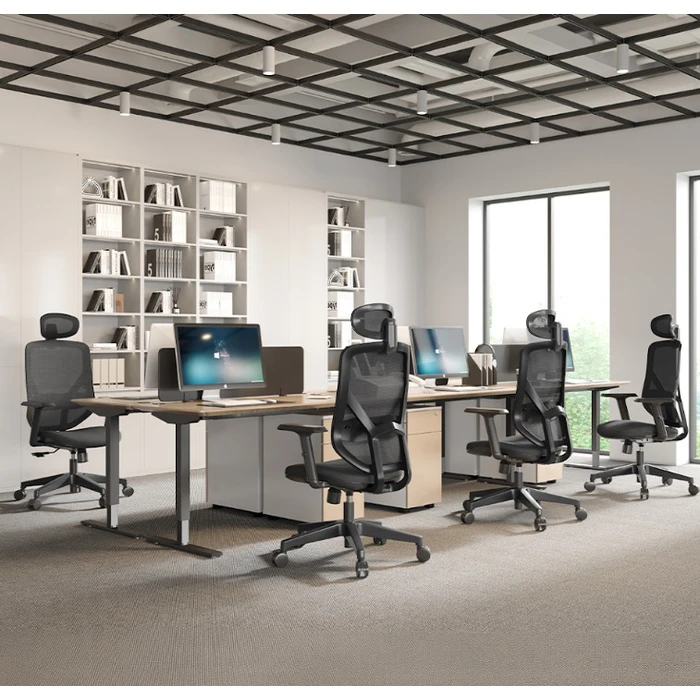 Vero Office Ergostyle 2040 Black Office Chair with Headrest and Adjustable Arms